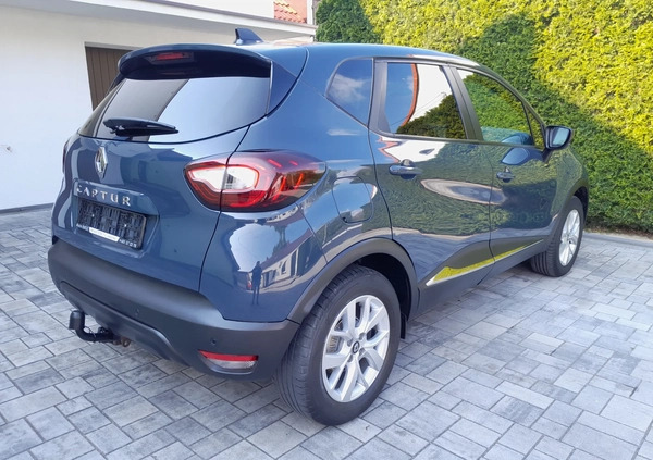 Renault Captur cena 62900 przebieg: 37000, rok produkcji 2019 z Jarocin małe 326